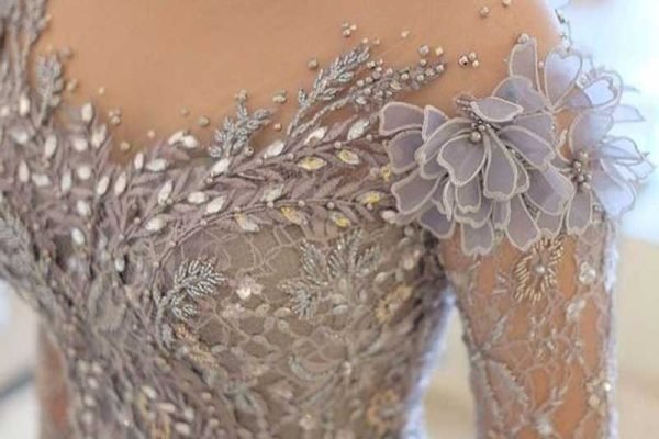grey_Gown_acing_Fahion grey_Gown_acing_Fahion